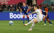 世俱杯外围:FIFPRO谈女足前交叉韧带撕裂：调整球场，缩小赛程